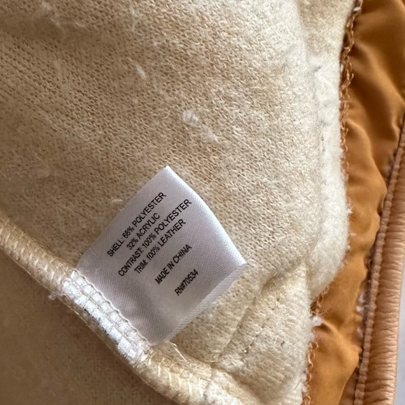 Orvis Beige Sherpa Fleece Leather Trim Full-Zip Long Sleeve Full Zip - Picture 10 of 13